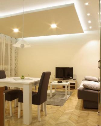 Square Studio Apartment