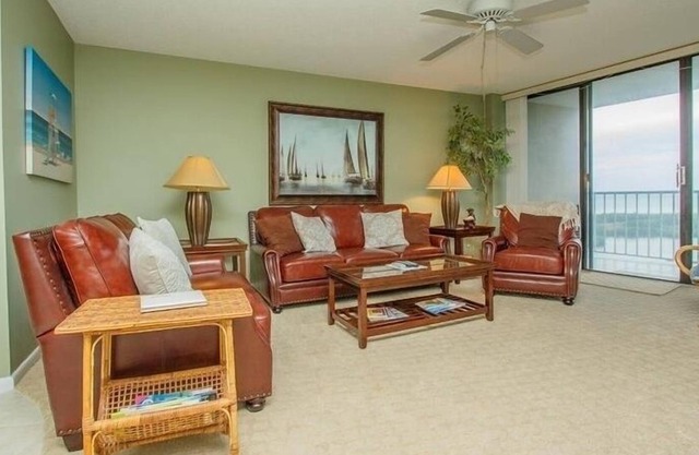 Sst4-1101 - South Seas Tower 2 Bedroom Condo by Redawning
