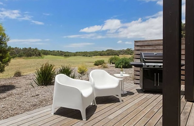 St Andrews Beach apartment 4 01