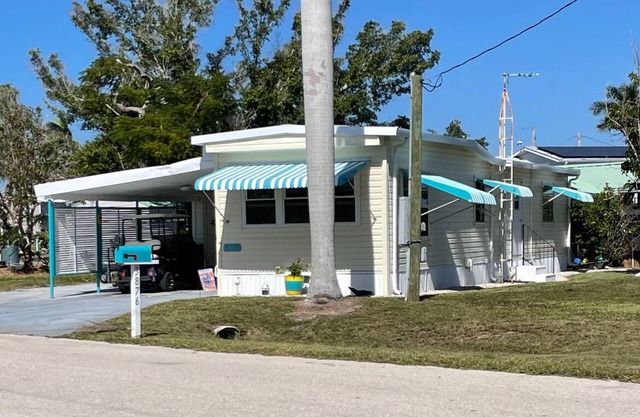 St. James City Bungalow on Canal