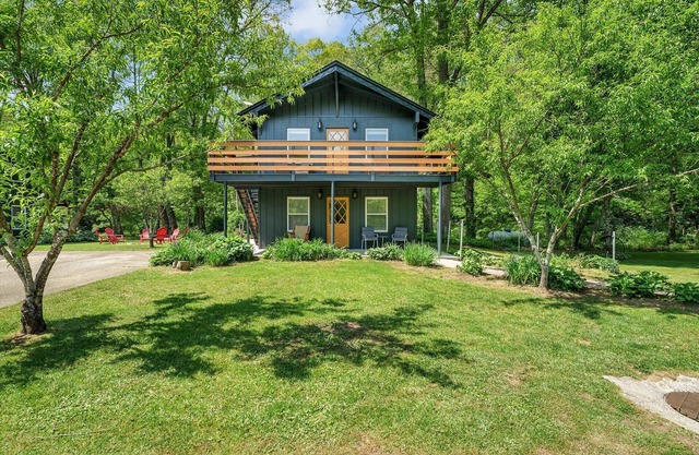 *Stargazer Chalet * No Cleaning Fee * Fishing ON SITE*