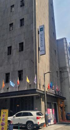 Starhills Hotel