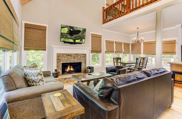 Starlit S'mores, Fireside Sips, Restful Vistas, Foosball, Lakes, Trails & Golf - Woodland Wonder