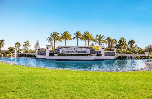Stay where home feels like a vacation! Pet/Kid friendly!