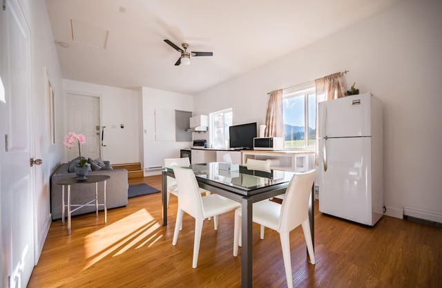 Staycation in Winery Farm suite with private entrance