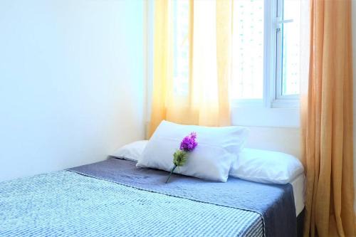 StayHere SM Light by Boni MRT along EDSA