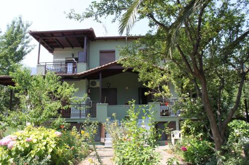 Stella Apartments