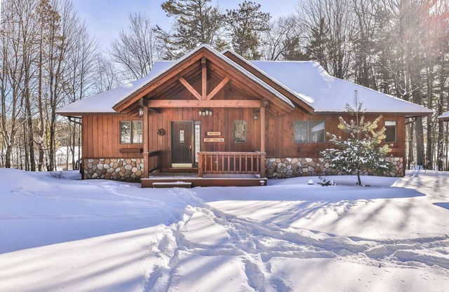 Stepaway Vacation Rentals-Sweet Verna