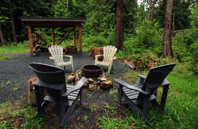 Steps from the Beach Off-grid Campsite - Site 3