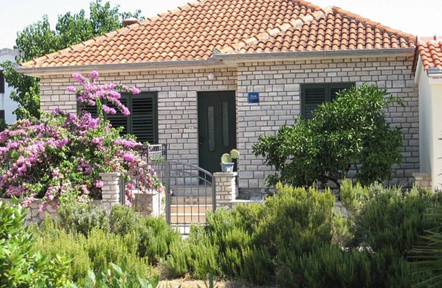 Stone House Jadranka - Three bedroom house with terrace