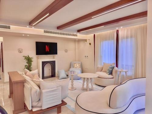 Stone Residence Khan