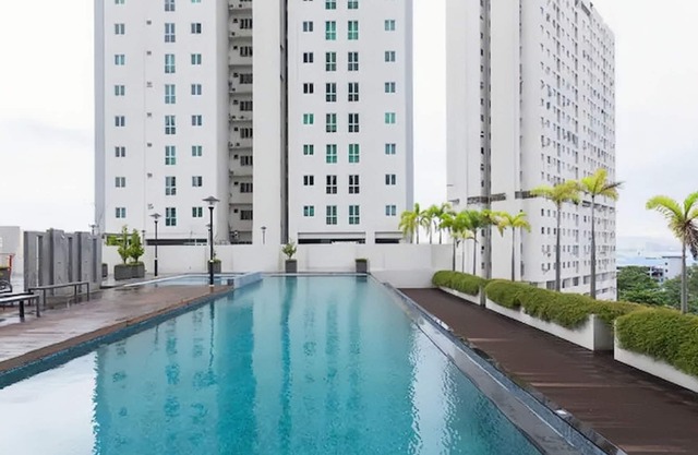 Straits Garden Suites Penang