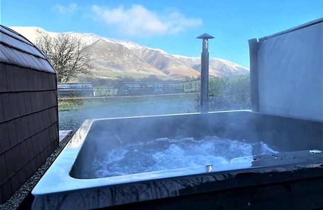 Striding Edge - One Bedroom House, Sleeps 2