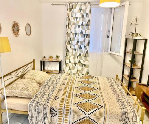 Studio à 5 mn à pied de la gare Saint-Roch