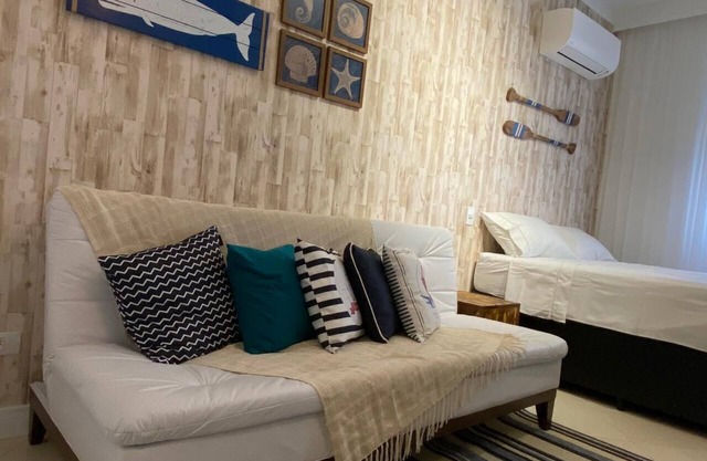 Studio 607, Frente a Praia com Wi-fi, Completo, Decorado