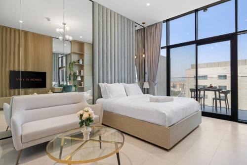 Studio Al Furjan by STAY IN HOMES - Marina 12min - Self checkin - Metro - Parking