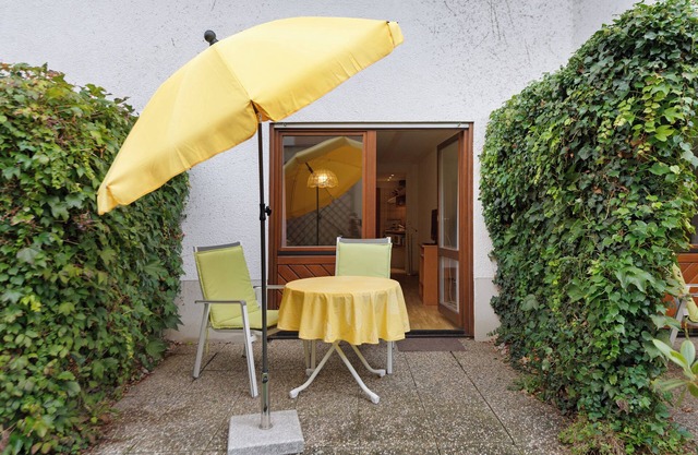 Studio Apartment 'Apartment 2' with Private Terrace and Wi-Fi