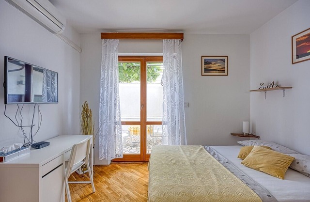 Studio Apartment Marija in Pula