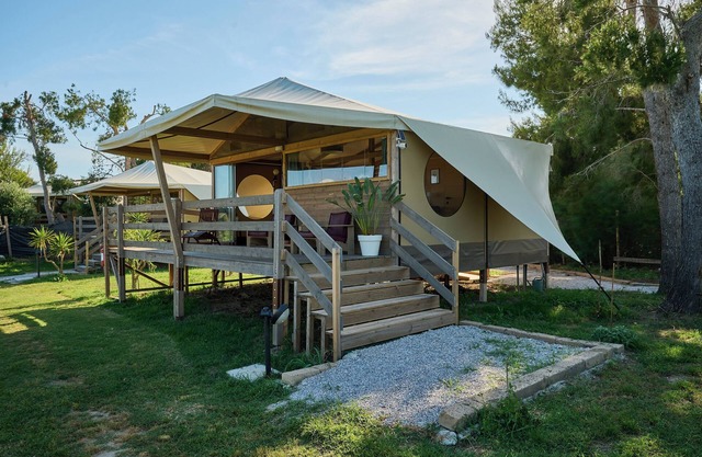 Studio Apartment 'Suite Glamping Vicino Al Mare' with Private Terrace and Wi-Fi