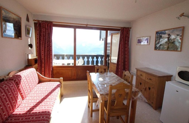Studio cabine 4 pers, 300m des pistes, balcon, parking, animaux ok - Auris en Oisans - FR-1-297-25