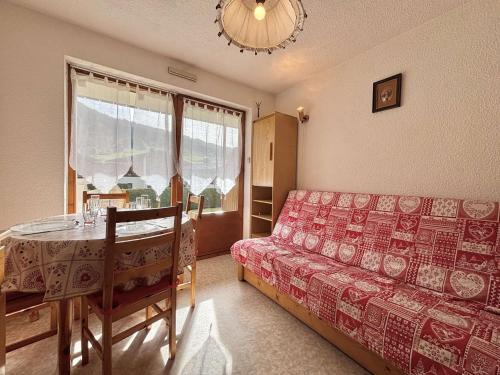 Studio Cabine avec Terrasse, Parking et Proche Pistes - Praz-sur-Arly - FR-1-603-28