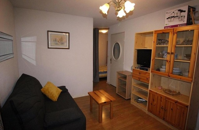 Studio Cabine Calme, Parking, Balcon, Animaux Ok - 4 Pers. à Bagnères-de-Luchon - FR-1-313-193