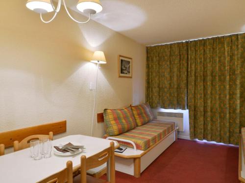 Studio cabine ski-in/ski-out, animaux admis, parking en option - FR-1-181-2211