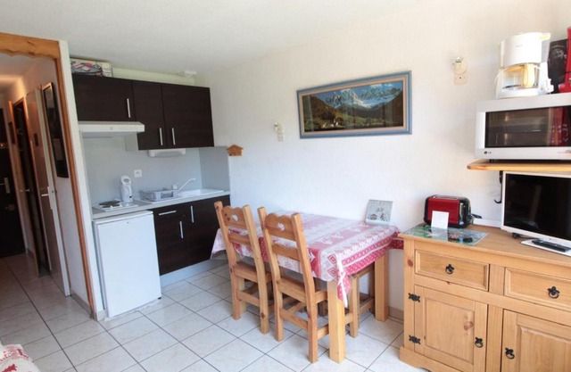 Studio charmant 4 pers, centre village, proche pistes et commerces - FR-1-572-122