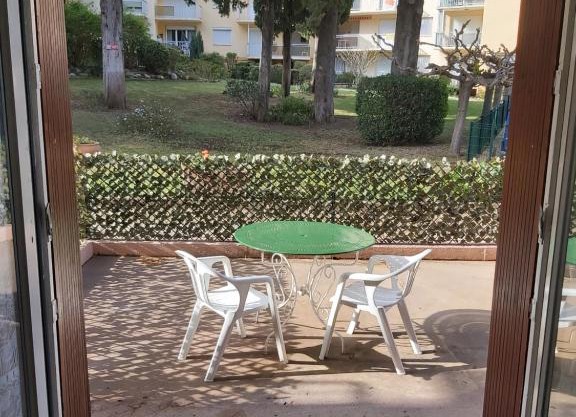 Studio classé 2 étoiles, terrasse 25m2 et garage