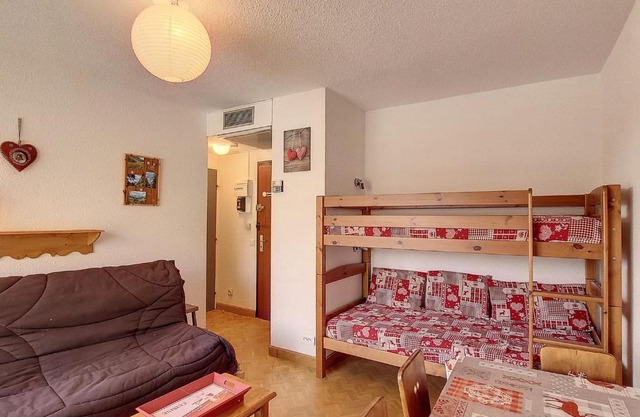 Studio cosy à 30m des pistes, cœur de station, bien équipé pour 4 personnes - FR-1-416-185