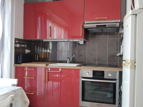 Studio cosy à 5 min des Thermes, 2 étoiles, animaux acceptés, proche commerces et Etang de Thau - FR-1-503-88