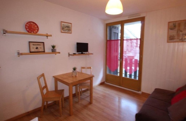 Studio Cosy 2 Pers au Pied du Téléphérique - Balcon Sud, Parking, Wifi, Animaux Acceptés - FR-1-313-168