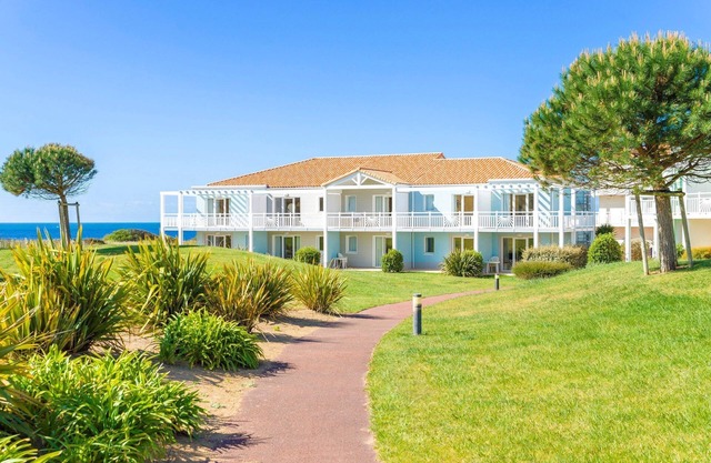Studio cosy et ensoleillé en bord de mer