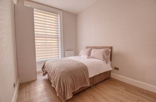 Studio flat in Posh Chelsea