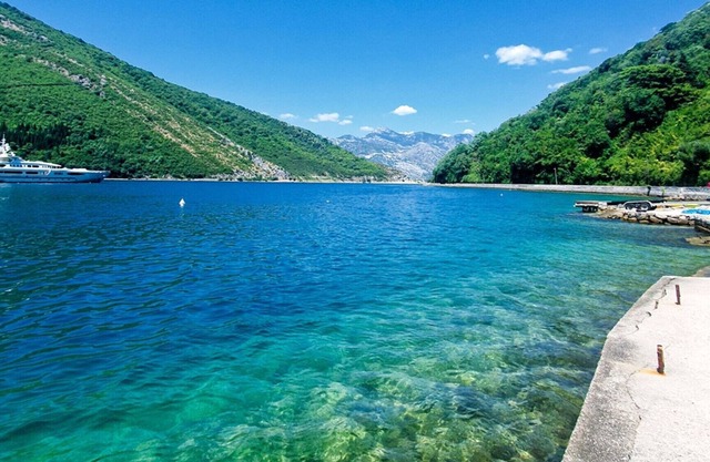 Studio Flat with View near Kotor Bay in Tivat