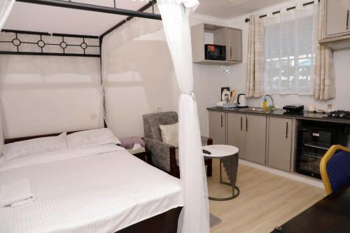 Studio Guest Suite