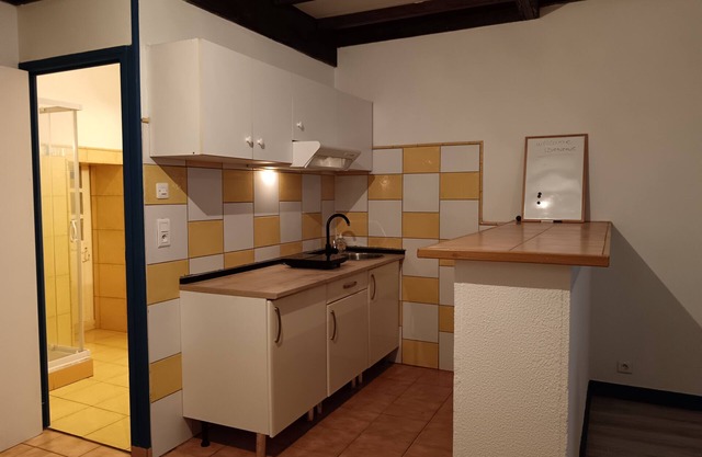 Studio in the old town center not far from the Canal du Midi