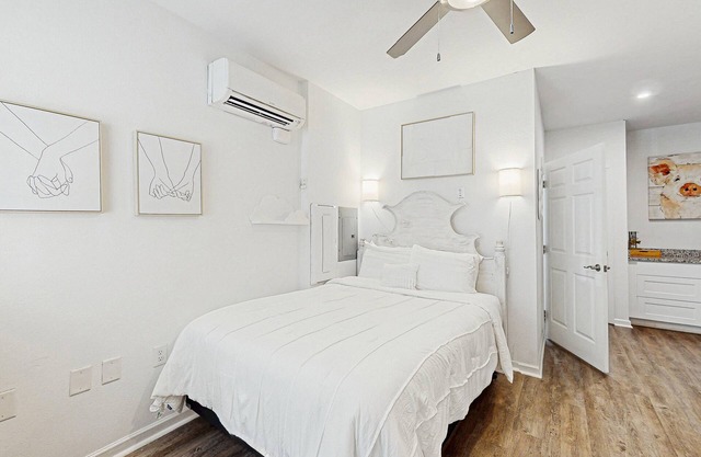 Studio: Pet Friendly in Resort w/Shared Hot Tub