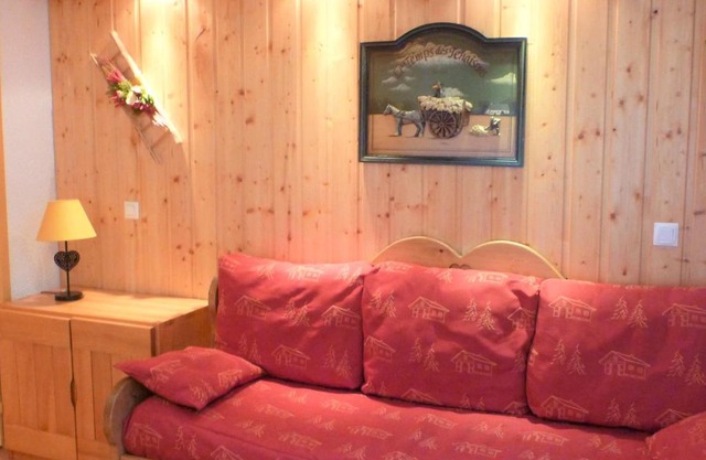 Studio pieds des pistes, proche quartier Bruyères, skis et animaux admis - FR-1-574-18