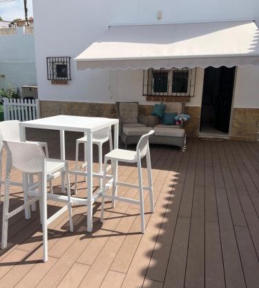 Studio Poniente 450m to beach