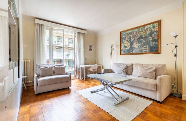 Studio Porte Dauphine Avenue Foch#2pers.