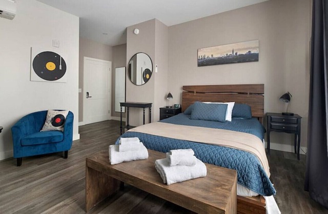 Studio Suite With Free Parking