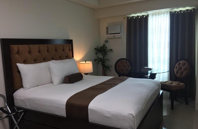 Studio unit at The Beacon Makati near Greenbelt