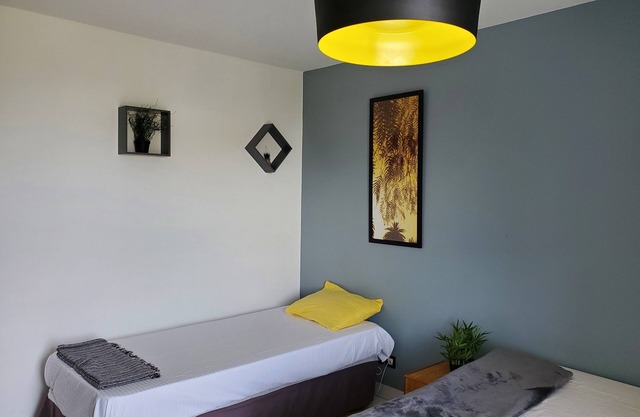 Studio vue mer et Piscine au Manganao Hôtel