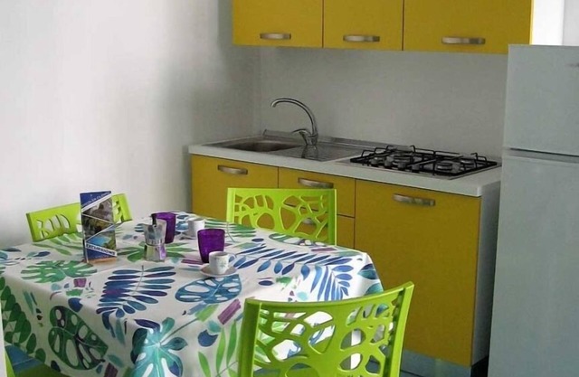 Studio with equipped kitchen - Pisciotta