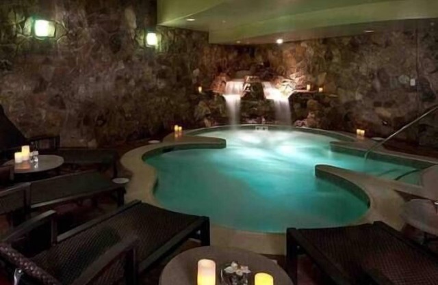 STUIDO-BRECKENRIDGE, CO-GRAND LODGE ON PEAK 7!