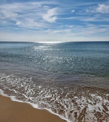 Stunning 2 bed & 2 bath, Seaview, pets welcome!