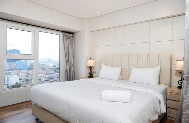 Stunning 2BR Loft Apartment at Maqna Residence