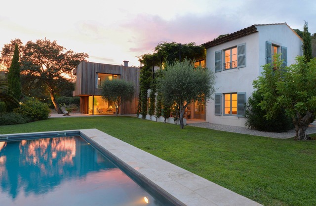 STUNNING CONTEMPORARY VILLA - WALKING DISTANCE TO GIGARO BEACH
