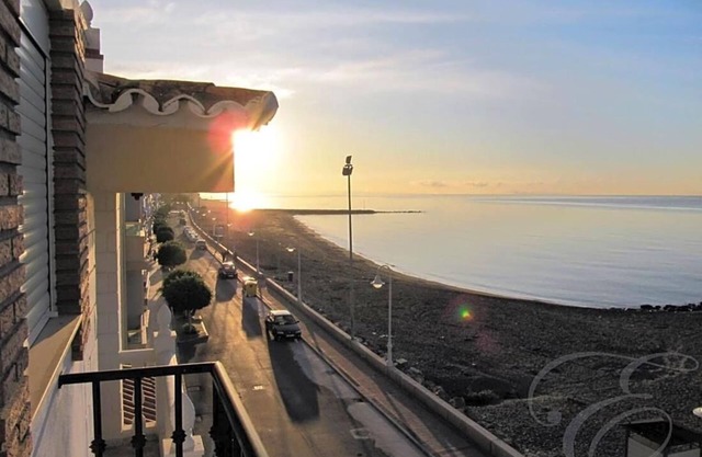 Stunning first-line beach apartment in Algarrobo